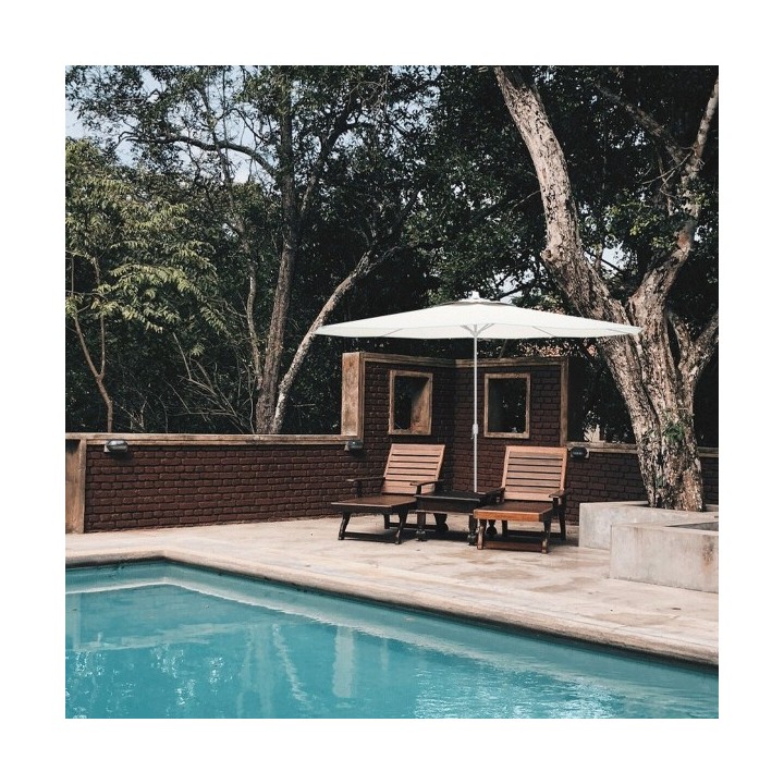 "Marbueno Parasol Acier 8 Baleines D270 cm Polyester Blanc Jardin, Piscine et Terrasse 10187"