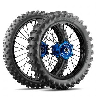 90/100 -21 57M TT STARCROSS 6 NHS MEDIUM/SOFT (F)