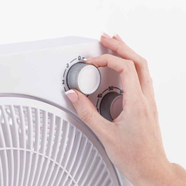 Taurus TROPICANO 3V - Ventilateur de table blanc diam. 30 cm
