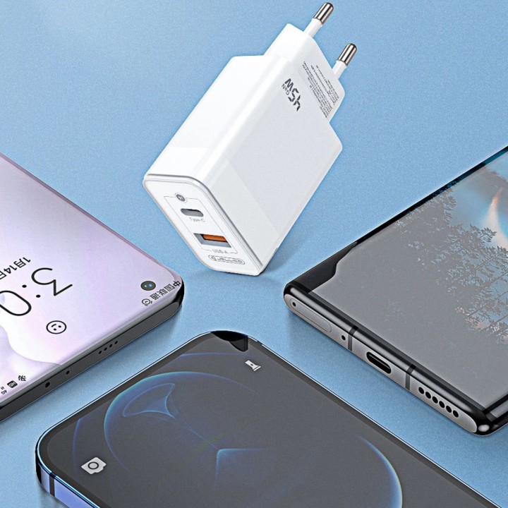 Adaptateur secteur Double port 1X Usb-C + 1X Usb-A (45W) avec cable Usb-C/Type C vers Type C JELLICO C107 blanc