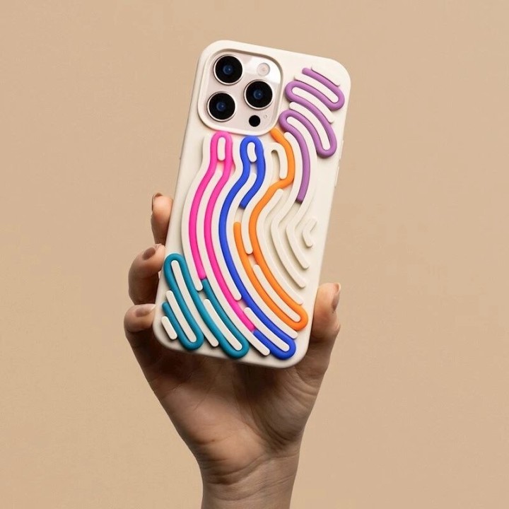 Coque ARTLINE 3D iPhone 16 beige