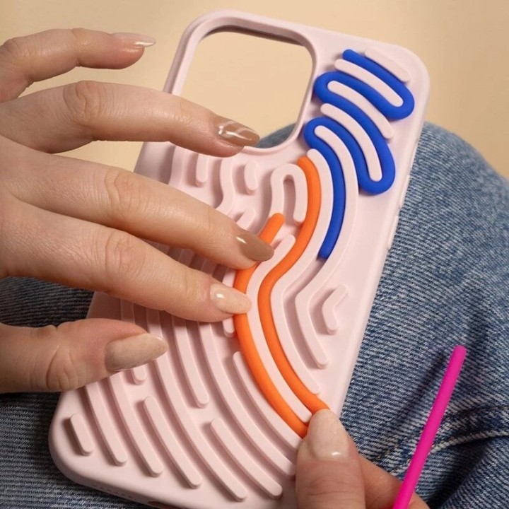 Coque ARTLINE 3D iPhone 17 / iPhone 18 rose